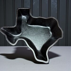 Cocinaware Texas State-shaped Cast Iron Cornbread Pan Dish